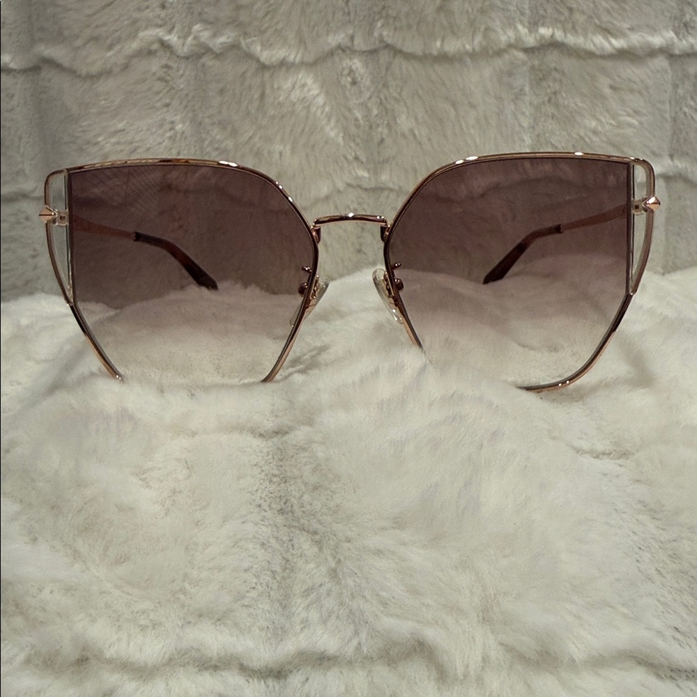 *NWOT* POLICE Sunglasses, Cat-Eye Frame, Rose Gold, Gradient